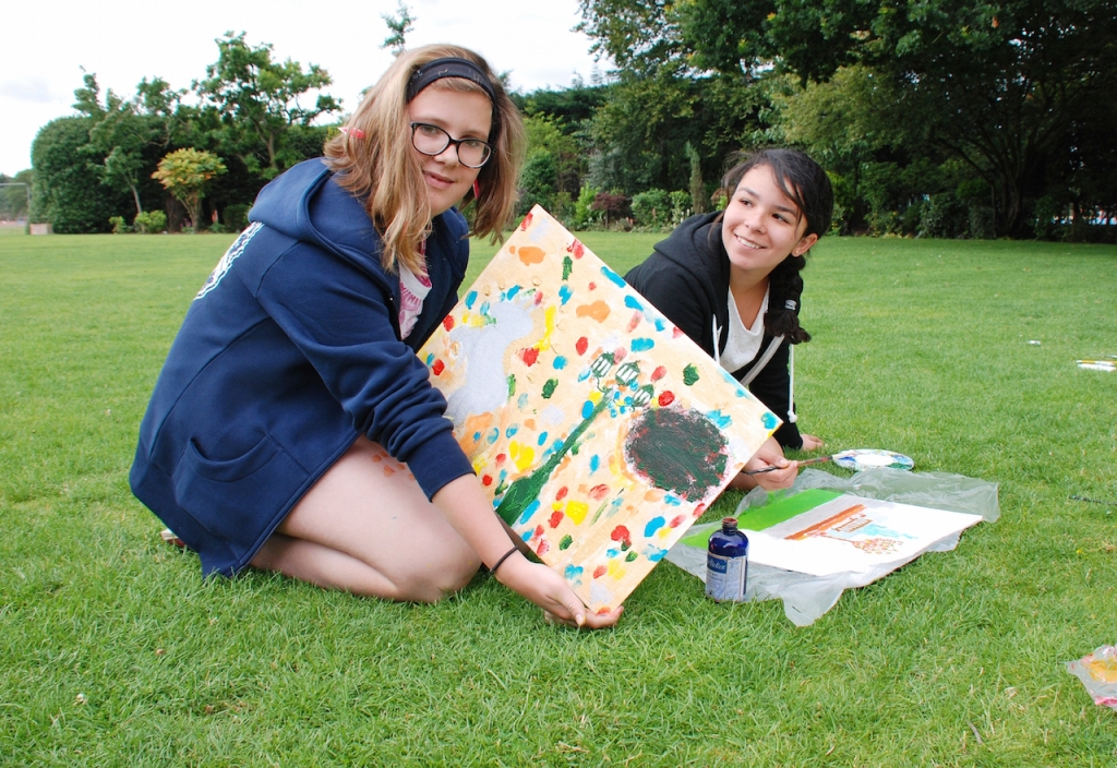 Village Camps International Summer Camp England 2024-07-27 https://www.villagecamps.com/journals_admin/images/1401-0965-DSC_1445.jpg
