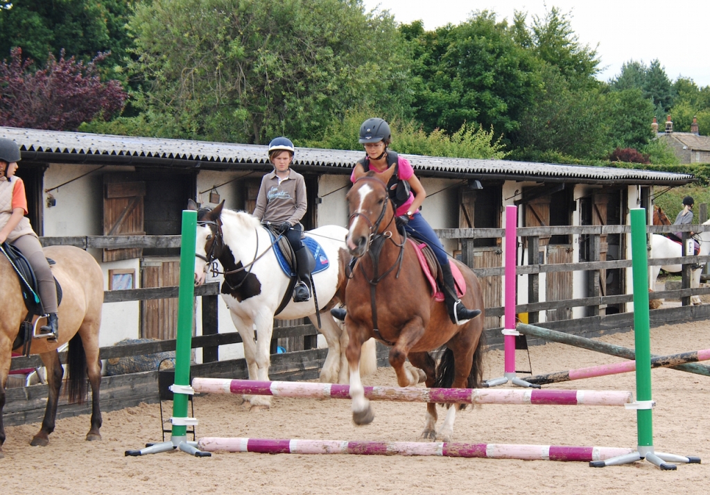 Village Camps International Summer Camp England 2024-07-27 https://www.villagecamps.com/journals_admin/images/1402-4340-DSC_1692.jpg