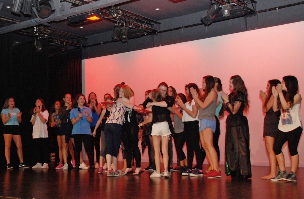 Village Camps International Summer Camp England 2024-07-27 https://www.villagecamps.com/journals_admin/images/1402-4573-DSC_1794.jpg