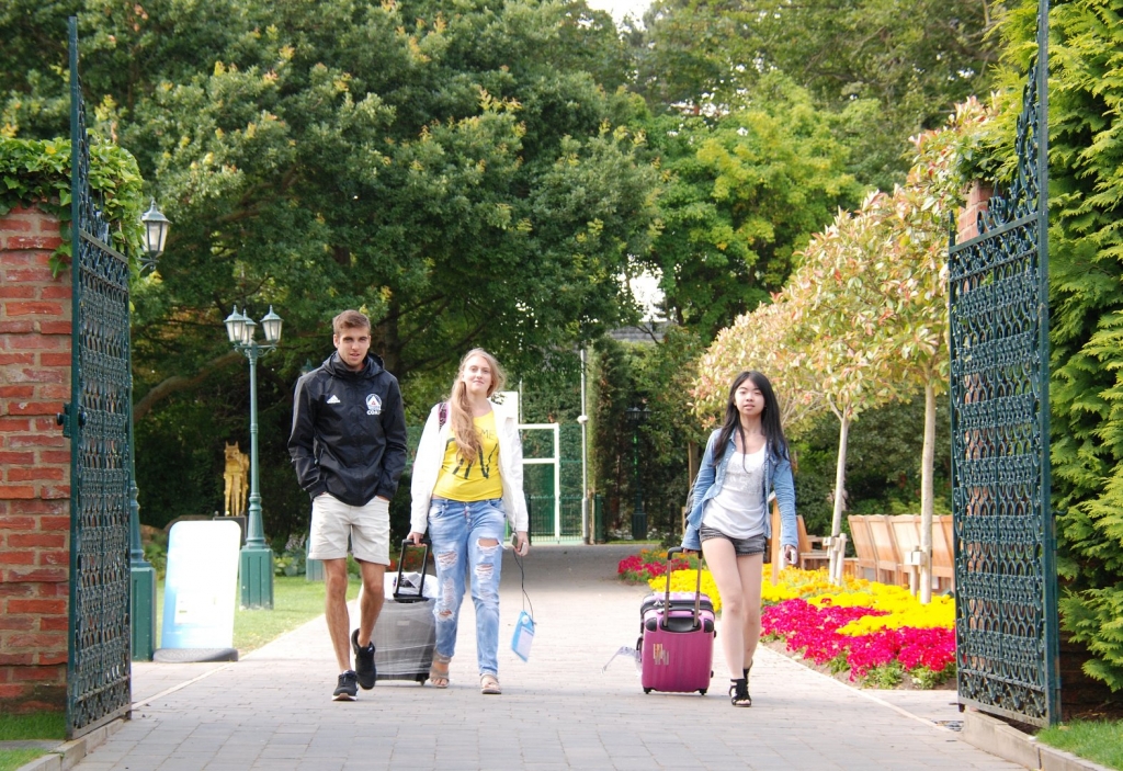 Village Camps International Summer Camp England 2024-07-27 https://www.villagecamps.com/journals_admin/images/1404-9493-DSC_0009.jpg