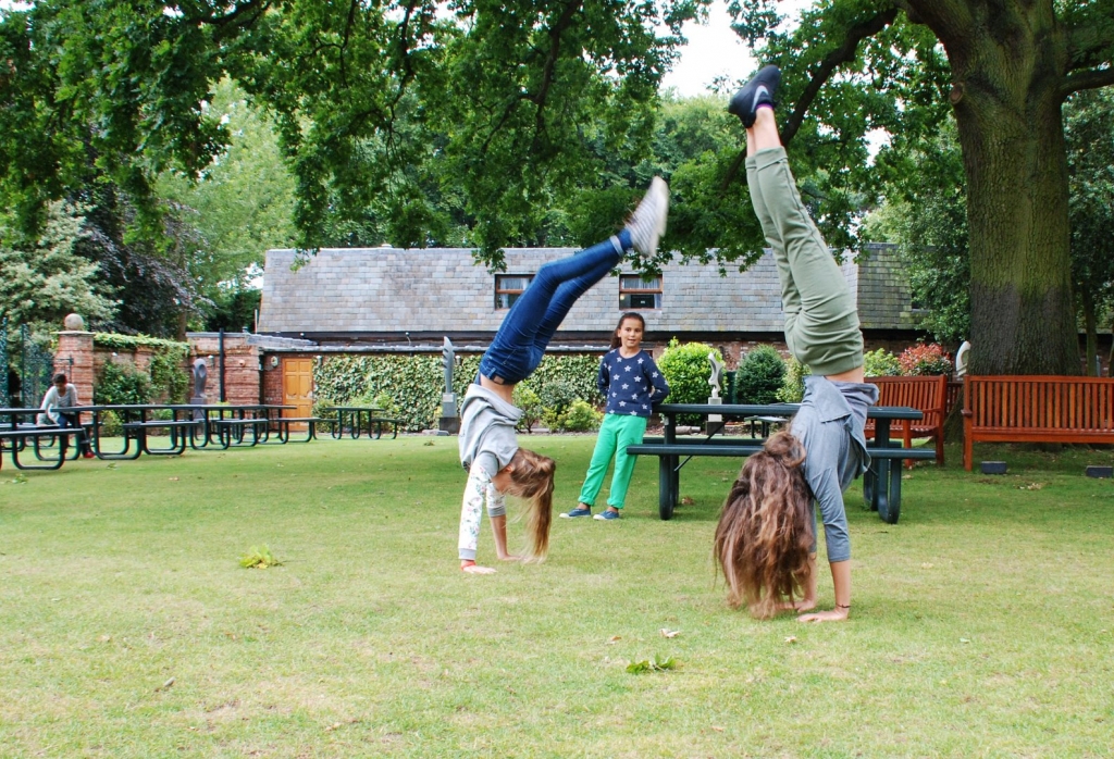 Village Camps International Summer Camp England 2024-07-27 https://www.villagecamps.com/journals_admin/images/1405-9752-DSC_0189.jpg