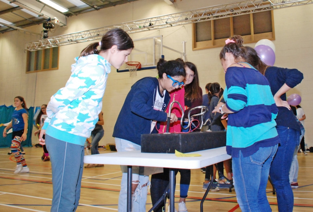 Village Camps International Summer Camp England 2024-07-27 https://www.villagecamps.com/journals_admin/images/1406-7245-DSC_0412.jpg