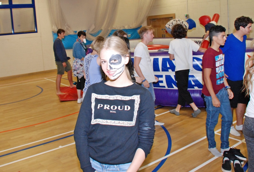 Village Camps International Summer Camp England 2024-07-27 https://www.villagecamps.com/journals_admin/images/1406-7273-DSC_0494.jpg