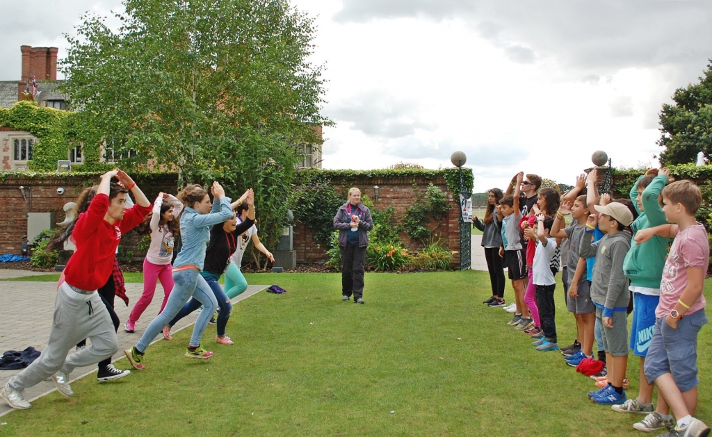 Village Camps International Summer Camp England 2024-07-27 https://www.villagecamps.com/journals_admin/images/1407-9243-DSC_0109.jpg