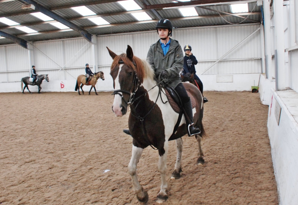 Village Camps International Summer Camp England 2024-07-27 https://www.villagecamps.com/journals_admin/images/1407-9252-DSC_0601.jpg