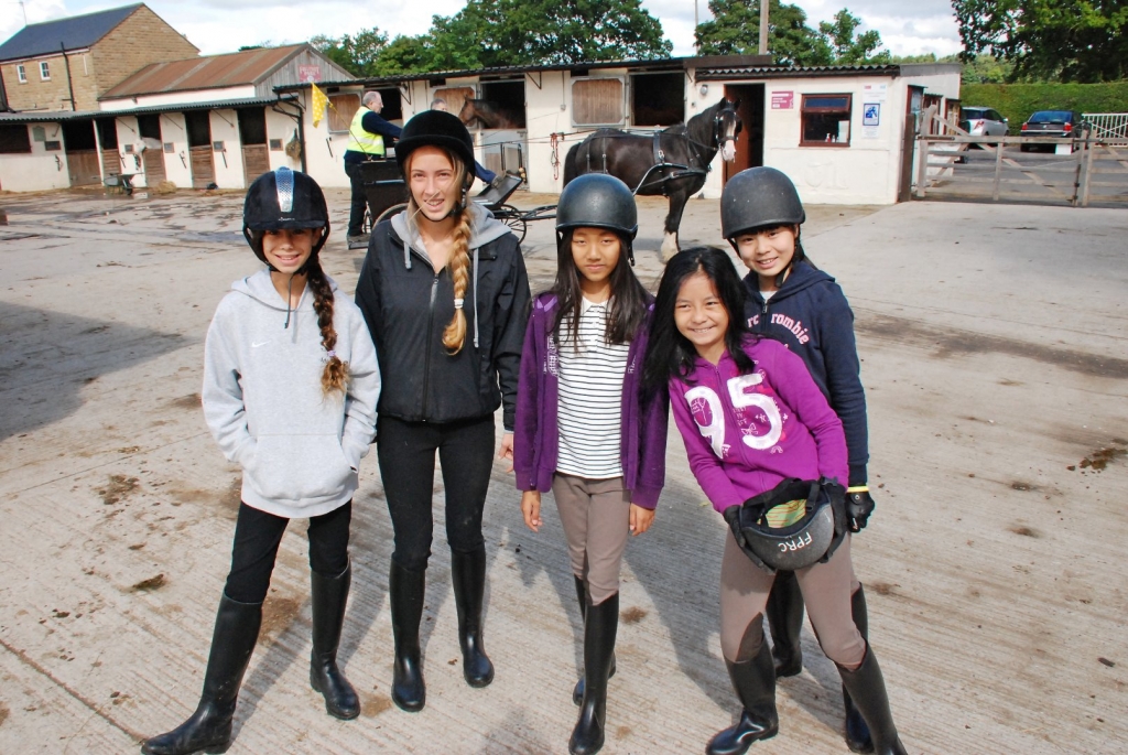 Village Camps International Summer Camp England 2024-07-27 https://www.villagecamps.com/journals_admin/images/1407-9255-DSC_0694.jpg