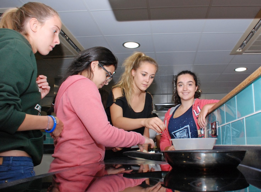 Village Camps International Summer Camp England 2024-07-27 https://www.villagecamps.com/journals_admin/images/1408-3467-DSC_0067.jpg