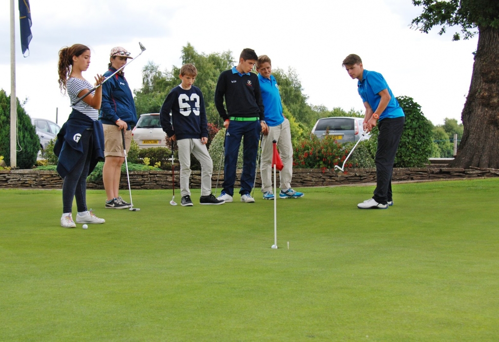 Village Camps International Summer Camp England 2024-07-27 https://www.villagecamps.com/journals_admin/images/1409-7188-DSC_0219.jpg