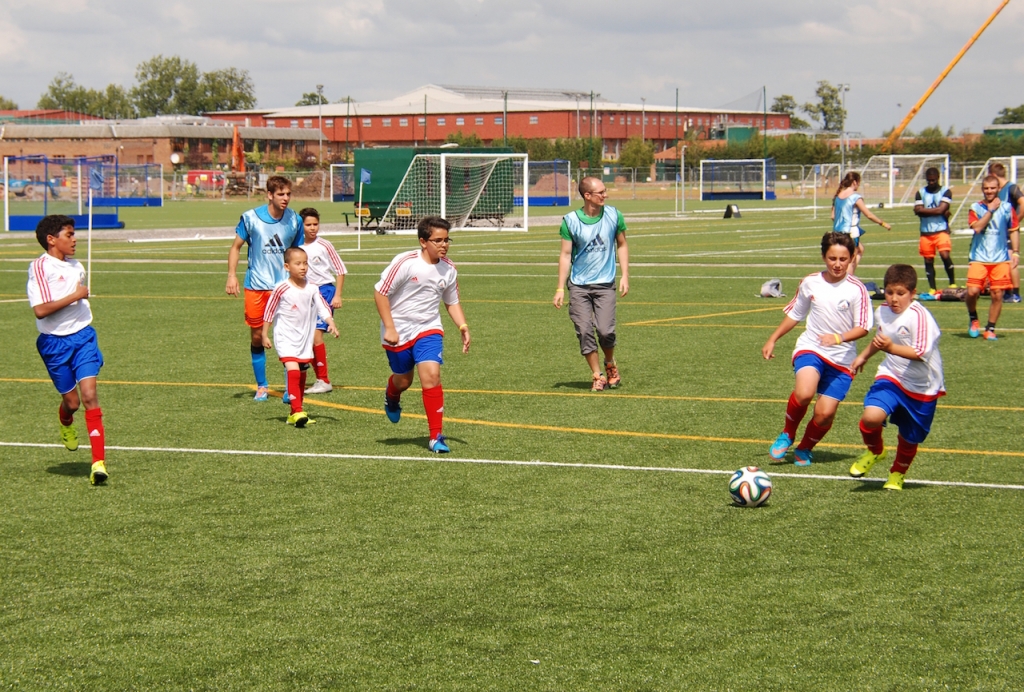 Village Camps International Summer Camp England 2024-07-27 https://www.villagecamps.com/journals_admin/images/1412-5574-DSC_0958.jpg