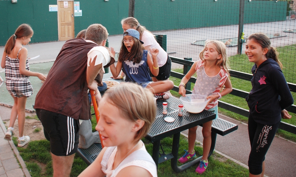 Village Camps International Summer Camp England 2024-07-27 https://www.villagecamps.com/journals_admin/images/1415-5467-DSC_0142.jpg