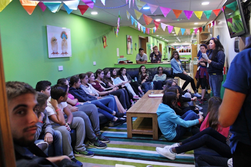 Village Camps International Summer Camp England 2024-07-27 https://www.villagecamps.com/journals_admin/images/1550-2628-IMG_9738.jpg