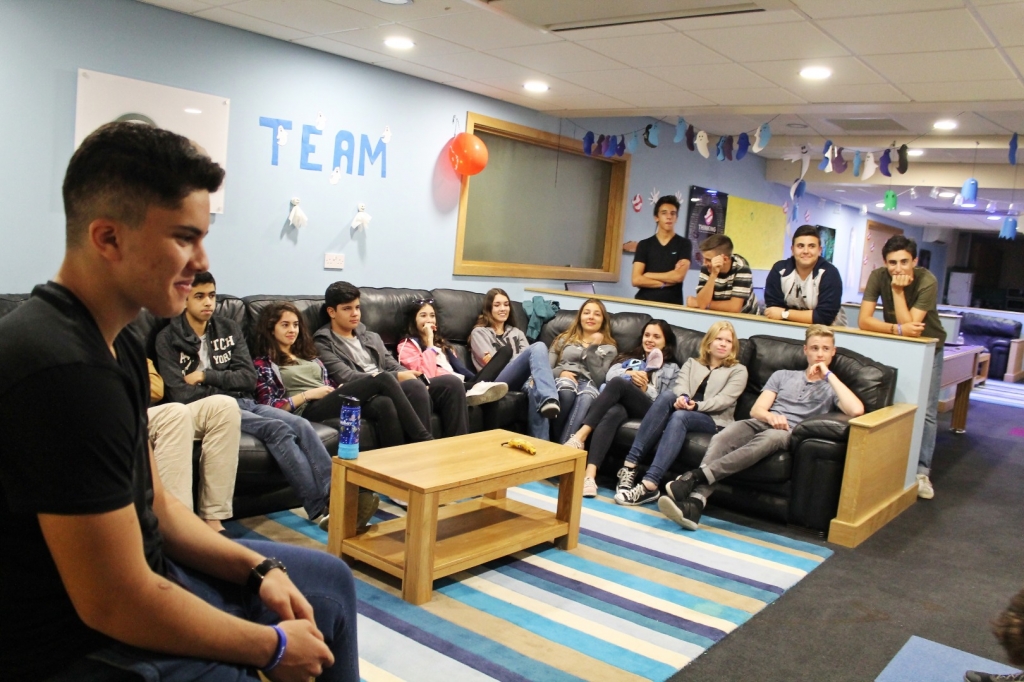 Village Camps International Summer Camp England 2024-07-27 https://www.villagecamps.com/journals_admin/images/1550-2629-IMG_9740.jpg