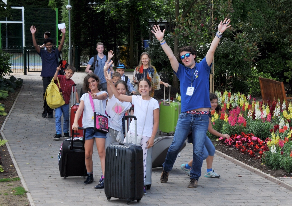 Village Camps International Summer Camp England 2024-07-27 https://www.villagecamps.com/journals_admin/images/1550-2630-WIL_8793.jpg