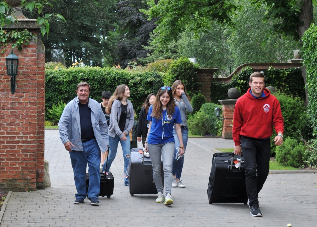 Village Camps International Summer Camp England 2024-07-27 https://www.villagecamps.com/journals_admin/images/1550-4401-WIL_8749.jpg