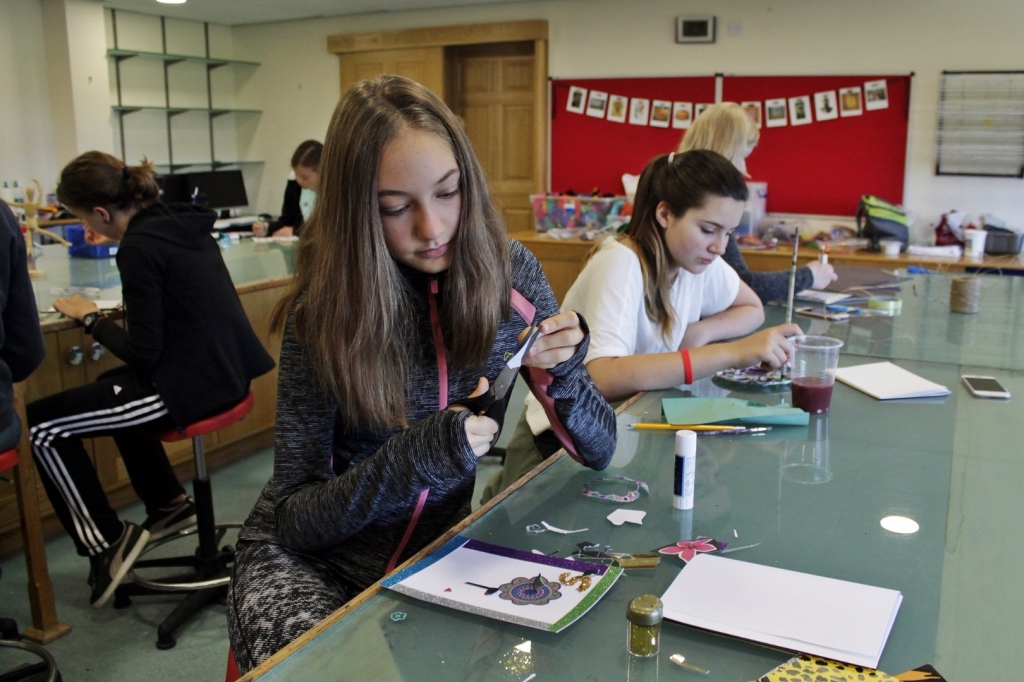 Village Camps International Summer Camp England 2024-07-27 https://www.villagecamps.com/journals_admin/images/1551-7544-IMG_9844.jpg