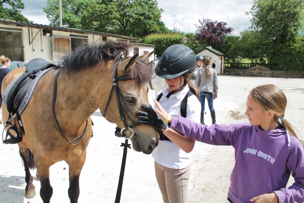 Village Camps International Summer Camp England 2024-07-27 https://www.villagecamps.com/journals_admin/images/1552-3794-IMG_0400.jpg