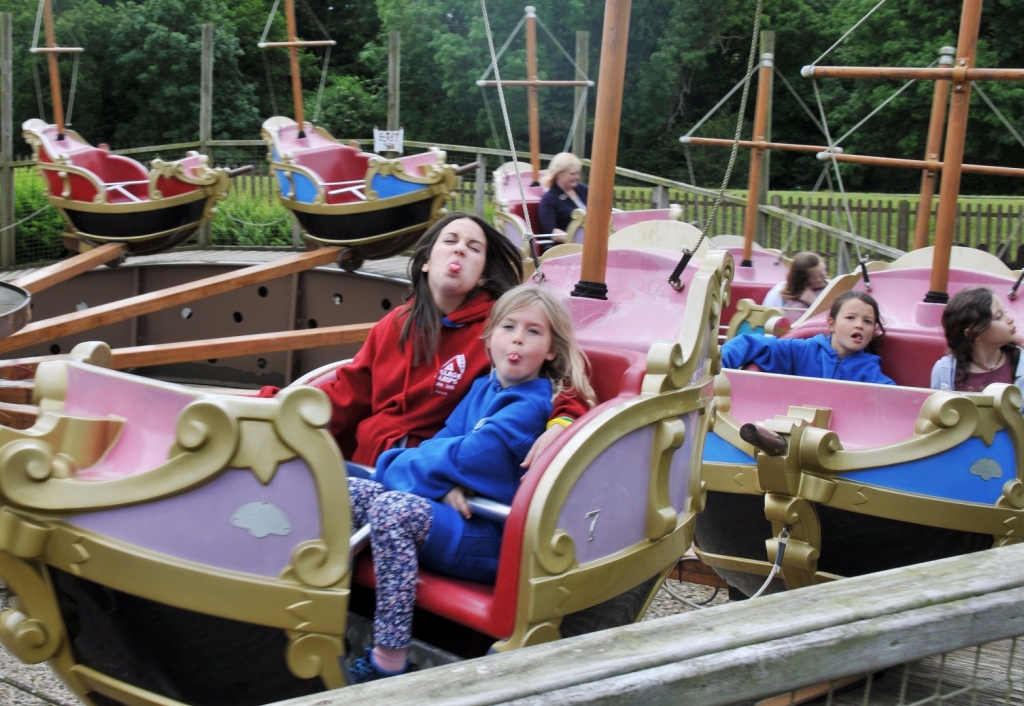 Village Camps International Summer Camp England 2024-07-27 https://www.villagecamps.com/journals_admin/images/1553-1502-WIL_9790.jpg