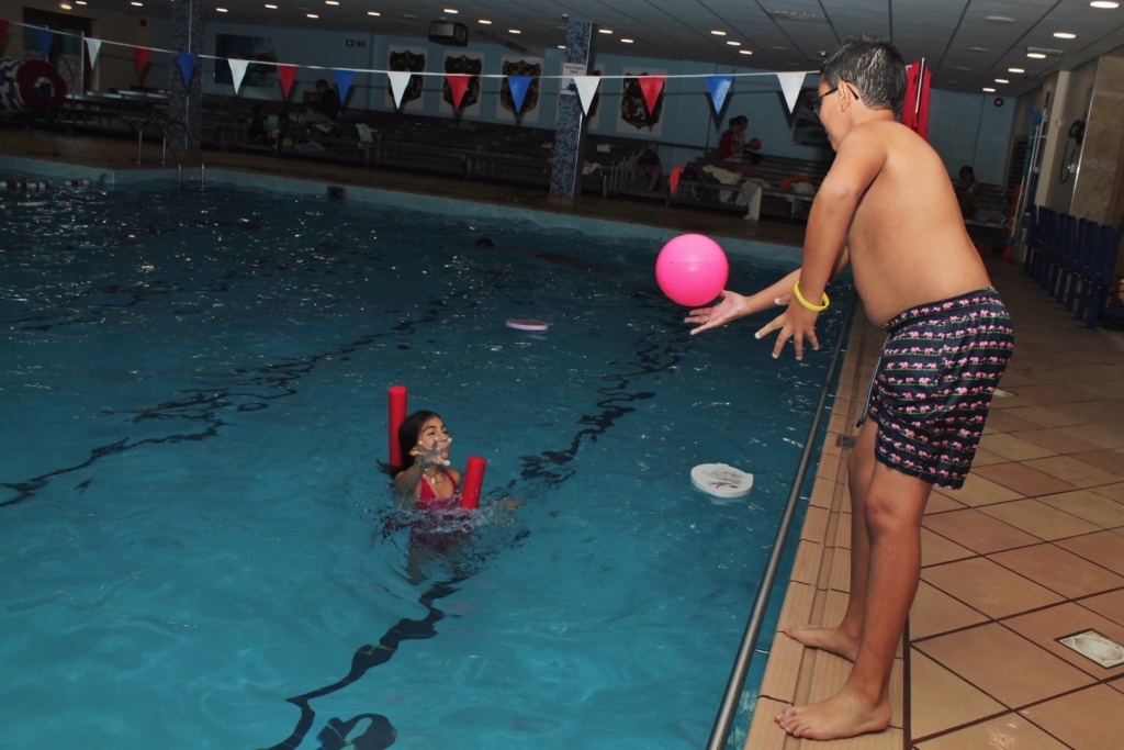 Village Camps International Summer Camp England 2024-07-27 https://www.villagecamps.com/journals_admin/images/1554-9281-IMG_1290.jpg