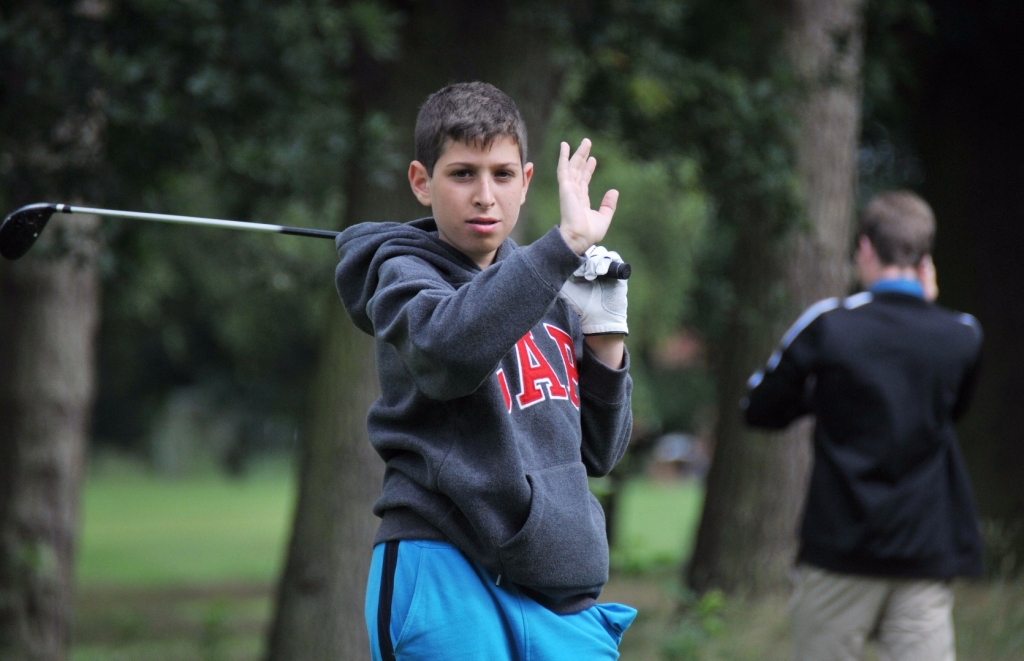 Village Camps International Summer Camp England 2024-07-27 https://www.villagecamps.com/journals_admin/images/1555-8185-WIL_0521.jpg