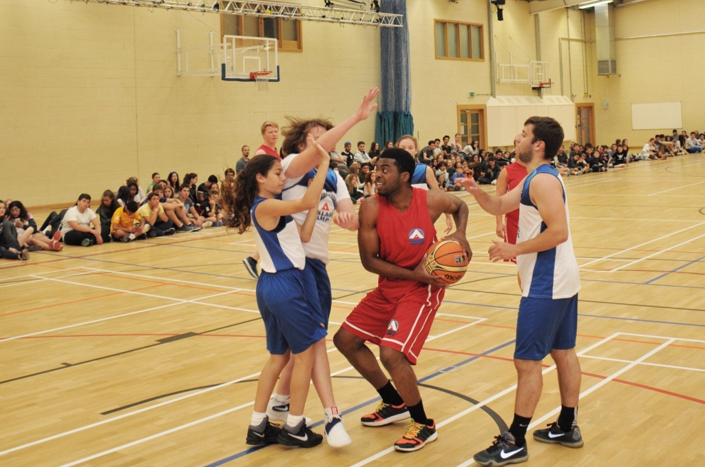 Village Camps International Summer Camp England 2024-07-27 https://www.villagecamps.com/journals_admin/images/1561-4028-WIL_2309.jpg