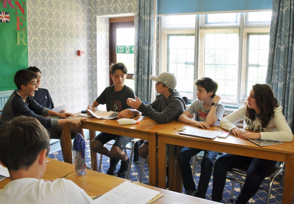 Village Camps International Summer Camp England 2024-07-27 https://www.villagecamps.com/journals_admin/images/1561-4044-WIL_2243.jpg
