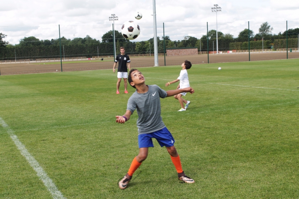 Village Camps International Summer Camp England 2024-07-27 https://www.villagecamps.com/journals_admin/images/1561-4052-IMG_3501.jpg