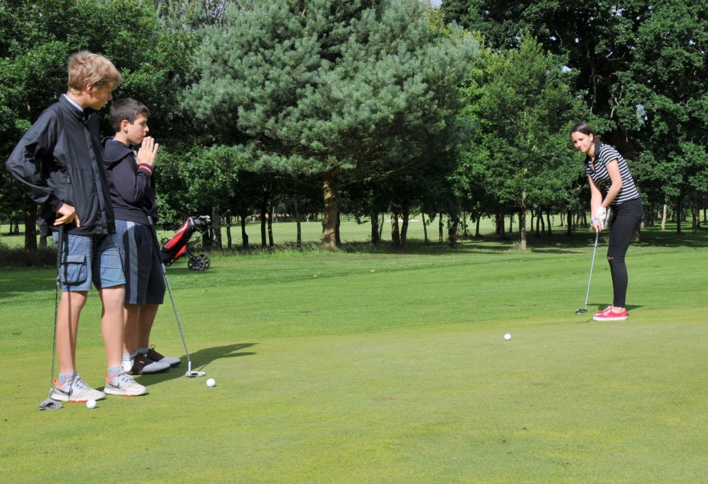 Village Camps International Summer Camp England 2024-07-27 https://www.villagecamps.com/journals_admin/images/1561-4069-WIL_2107.jpg