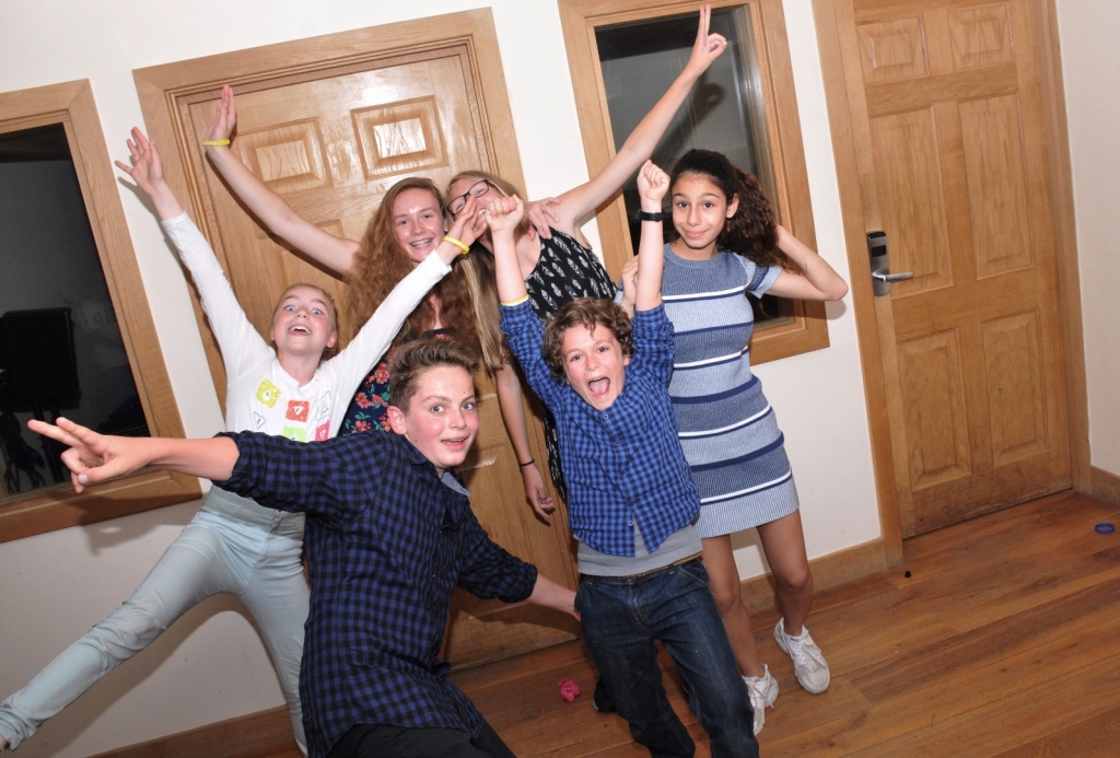 Village Camps International Summer Camp England 2024-07-27 https://www.villagecamps.com/journals_admin/images/1562-0145-WIL_2802.jpg