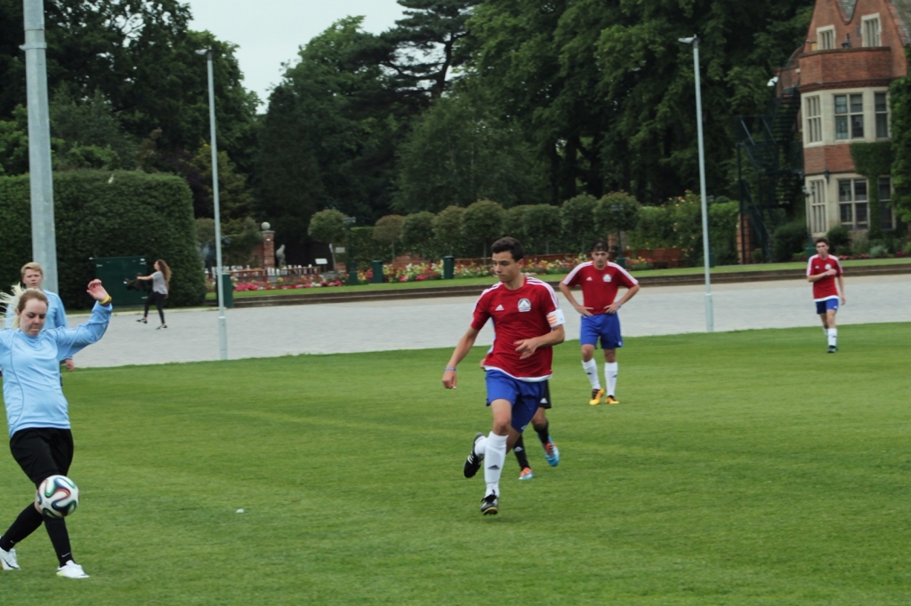Village Camps International Summer Camp England 2024-07-27 https://www.villagecamps.com/journals_admin/images/1562-0150-IMG_4375.jpg