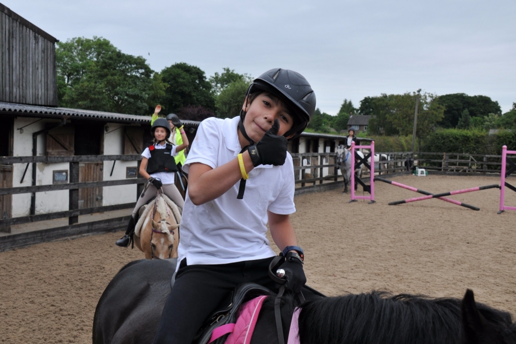 Village Camps International Summer Camp England 2024-07-27 https://www.villagecamps.com/journals_admin/images/1562-0171-WIL_2534.jpg