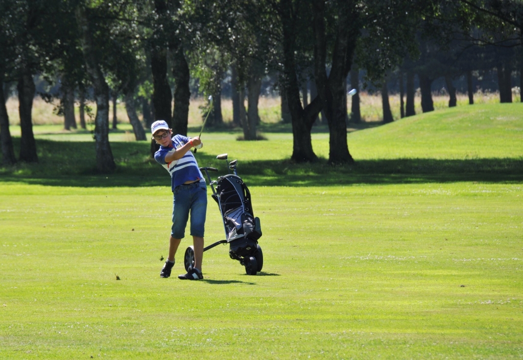 Village Camps International Summer Camp England 2024-07-27 https://www.villagecamps.com/journals_admin/images/1566-6358-WIL_3297.jpg