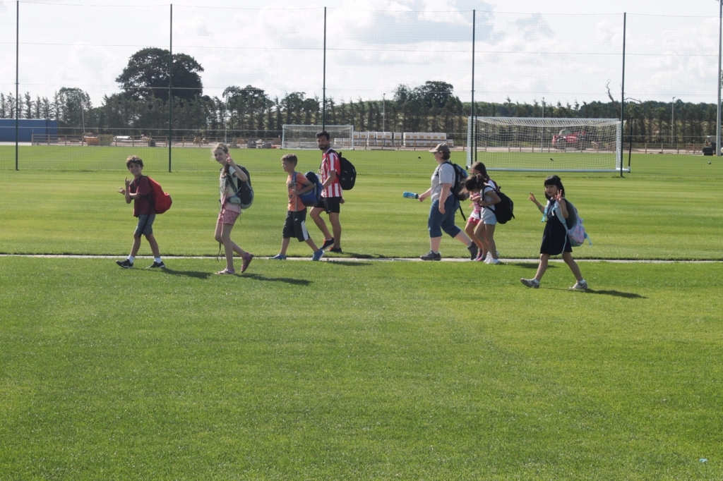 Village Camps International Summer Camp England 2024-07-27 https://www.villagecamps.com/journals_admin/images/1568-9685-IMG_6667.jpg