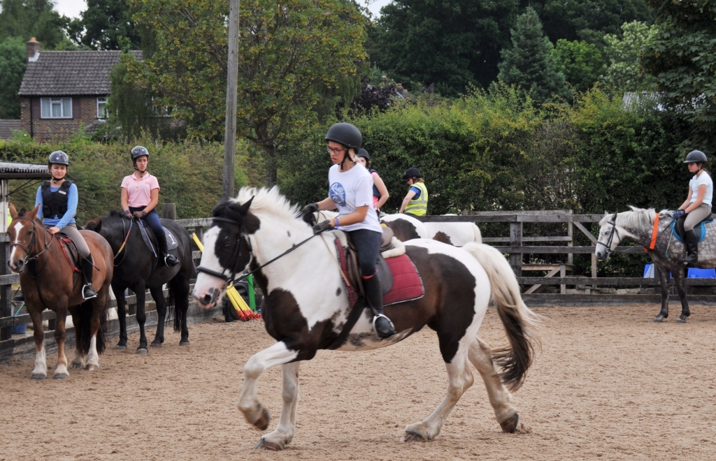 Village Camps International Summer Camp England 2024-07-27 https://www.villagecamps.com/journals_admin/images/1569-0079-WIL_4242.jpg