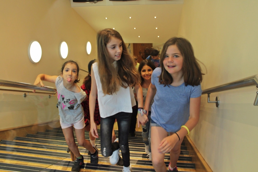 Village Camps International Summer Camp England 2024-07-27 https://www.villagecamps.com/journals_admin/images/1570-4462-IMG_7540.jpg