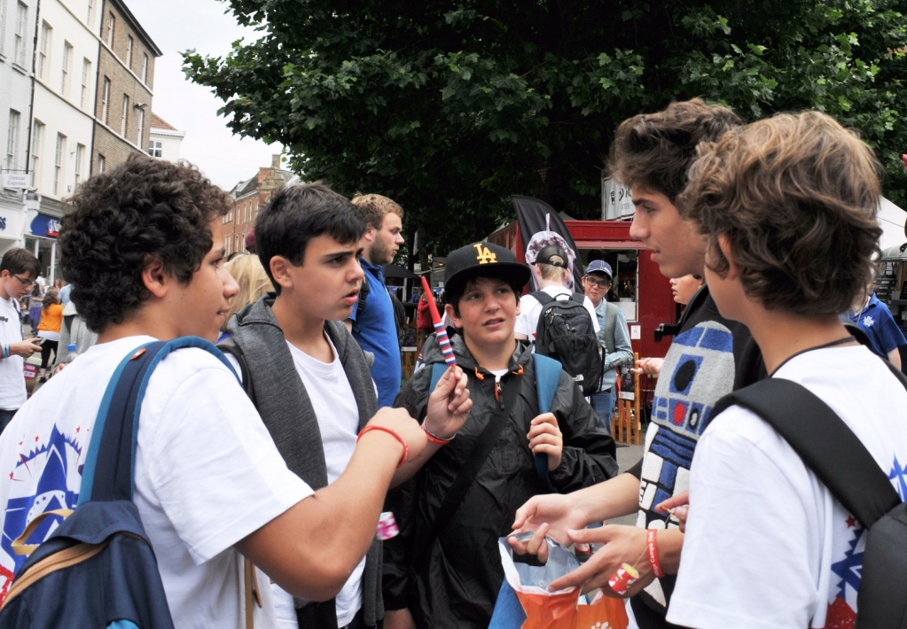 Village Camps International Summer Camp England 2024-07-27 https://www.villagecamps.com/journals_admin/images/1571-6932-WIL_4563.jpg