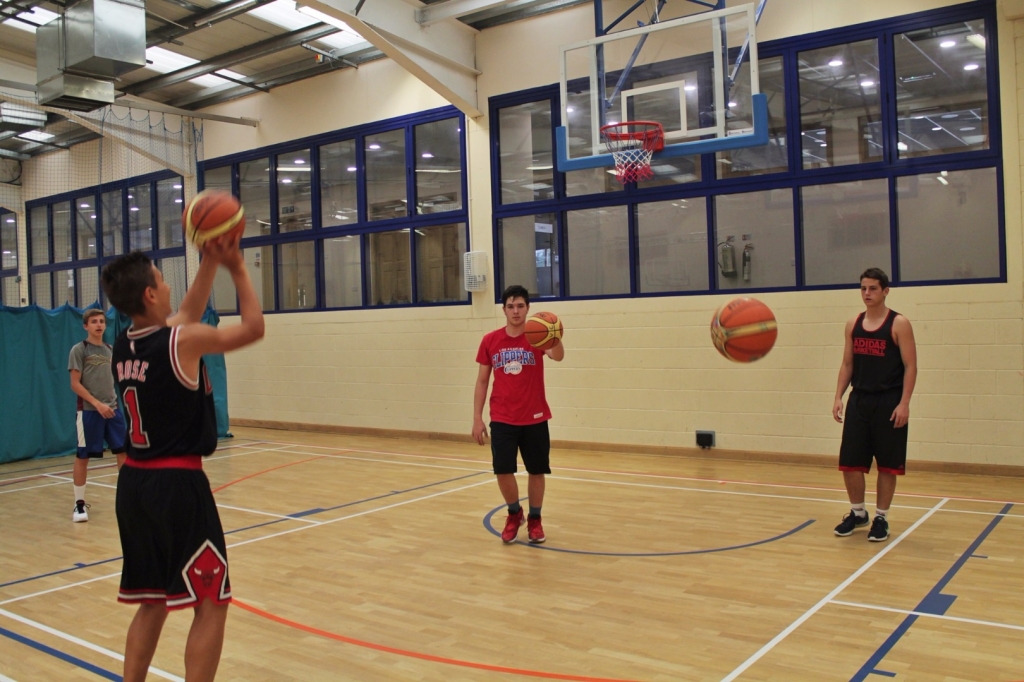 Village Camps International Summer Camp England 2024-07-27 https://www.villagecamps.com/journals_admin/images/1573-8678-IMG_8093.jpg