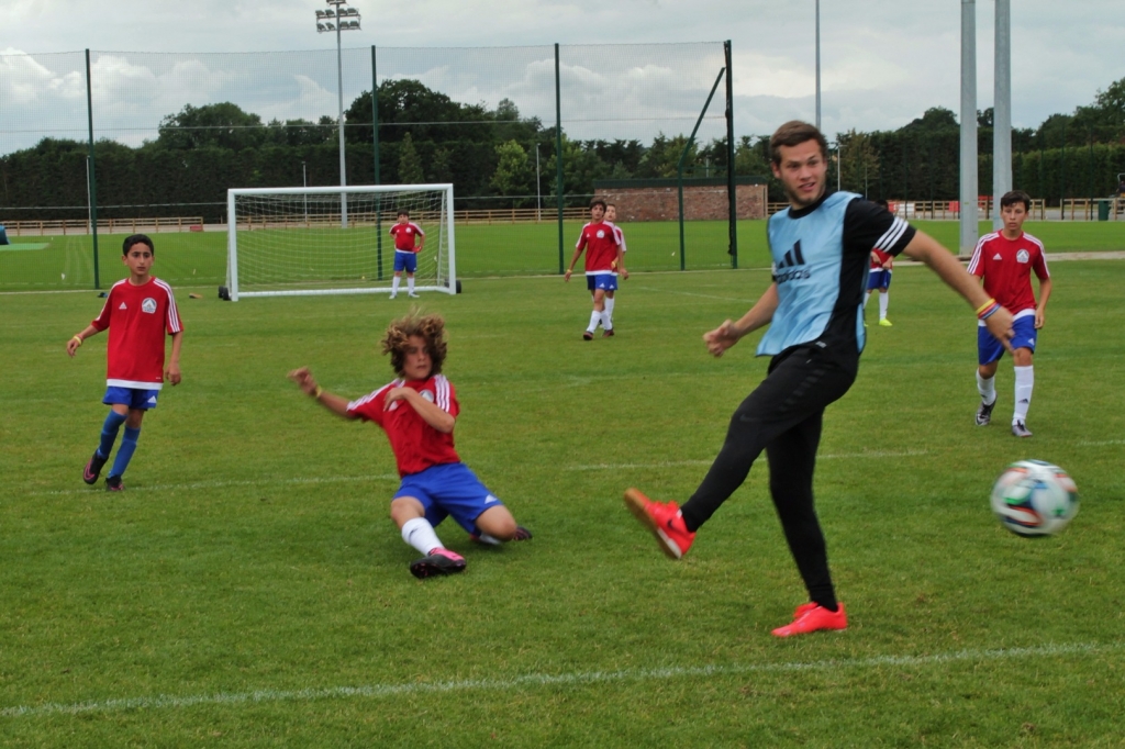 Village Camps International Summer Camp England 2024-07-27 https://www.villagecamps.com/journals_admin/images/1573-8714-IMG_8259.jpg