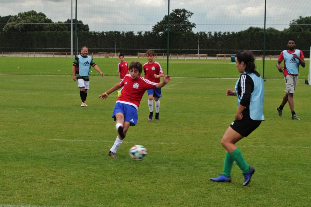 Village Camps International Summer Camp England 2024-07-27 https://www.villagecamps.com/journals_admin/images/1573-8715-IMG_8254.jpg