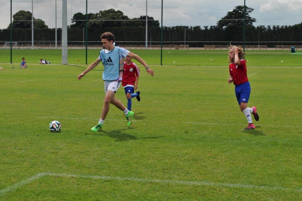 Village Camps International Summer Camp England 2024-07-27 https://www.villagecamps.com/journals_admin/images/1573-8715-IMG_8258.jpg