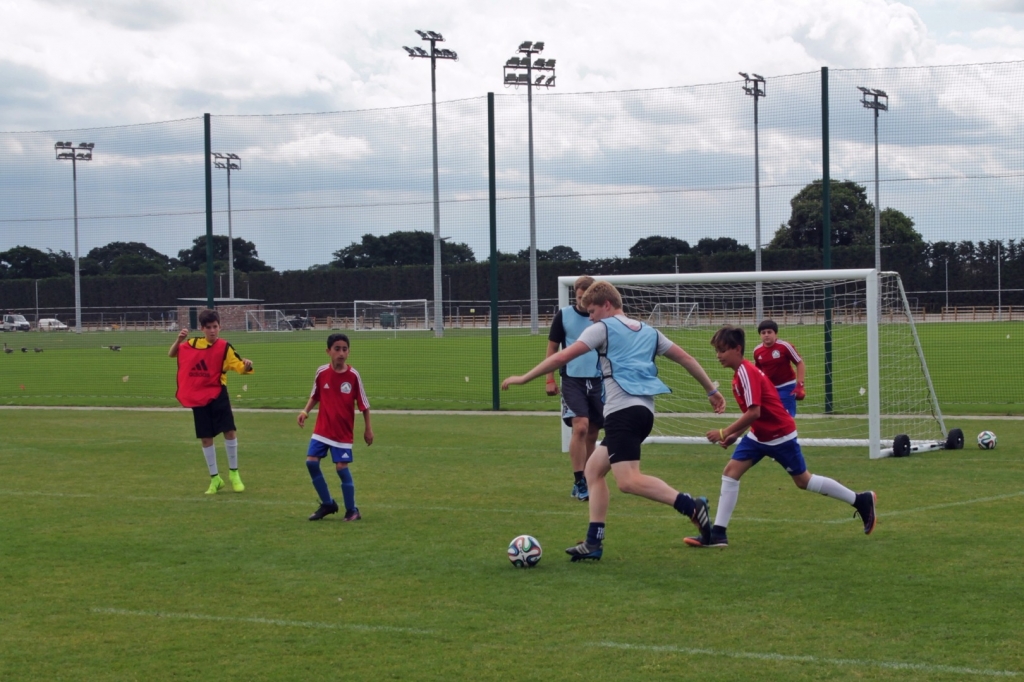 Village Camps International Summer Camp England 2024-07-27 https://www.villagecamps.com/journals_admin/images/1573-8720-IMG_8187.jpg