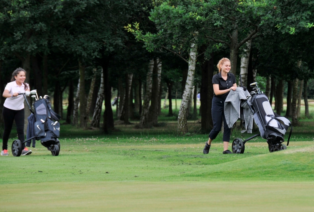 Village Camps International Summer Camp England 2024-07-27 https://www.villagecamps.com/journals_admin/images/1575-2250-_WIL5458.jpg