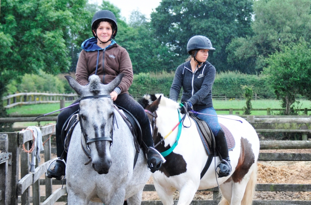 Village Camps International Summer Camp England 2024-07-27 https://www.villagecamps.com/journals_admin/images/1575-2274-_WIL5535.jpg