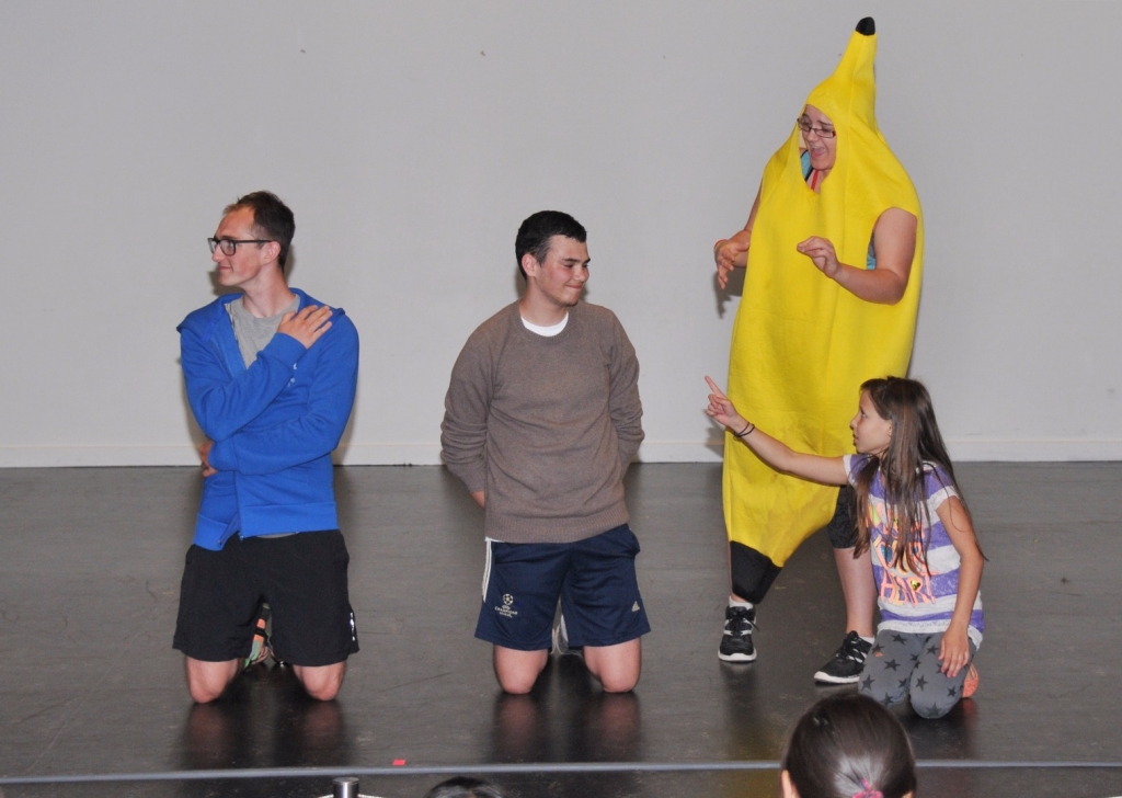 Village Camps International Summer Camp England 2024-07-27 https://www.villagecamps.com/journals_admin/images/1621-6632-WIL_6701.jpg