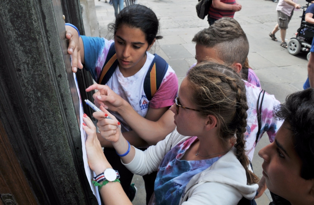 Village Camps International Summer Camp England 2024-07-27 https://www.villagecamps.com/journals_admin/images/1627-3991-WIL_8246.jpg