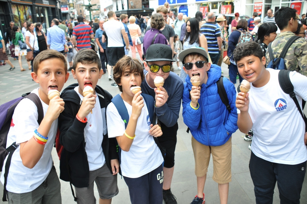 Village Camps International Summer Camp England 2024-07-27 https://www.villagecamps.com/journals_admin/images/1627-3995-WIL_8222.jpg