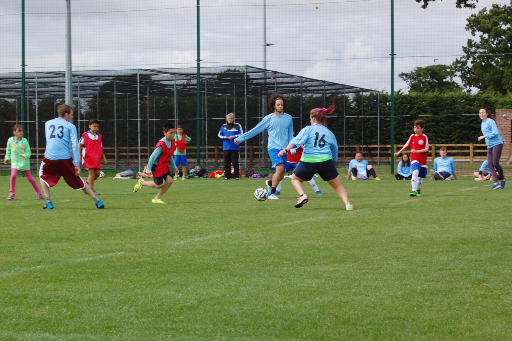 Village Camps International Summer Camp England 2024-07-27 https://www.villagecamps.com/journals_admin/images/1629-6533-DSC_0152.jpg