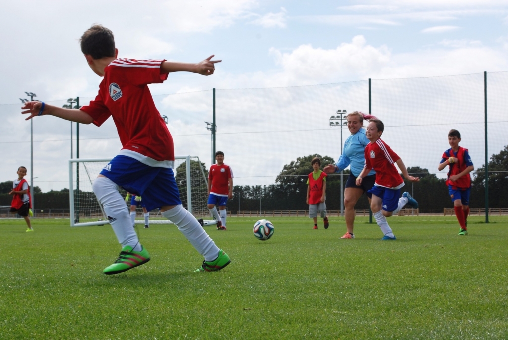 Village Camps International Summer Camp England 2024-07-27 https://www.villagecamps.com/journals_admin/images/1629-6534-DSC_0131.jpg