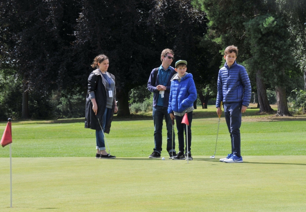 Village Camps International Summer Camp England 2024-07-27 https://www.villagecamps.com/journals_admin/images/1629-6548-WIL_8853.jpg