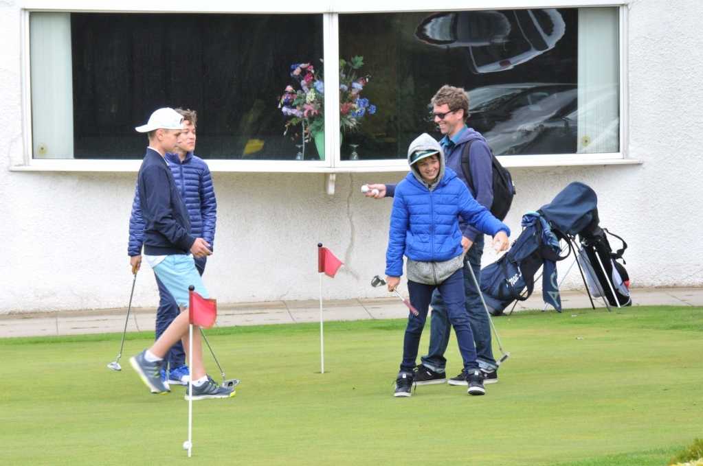 Village Camps International Summer Camp England 2024-07-27 https://www.villagecamps.com/journals_admin/images/1629-6551-WIL_8824.jpg