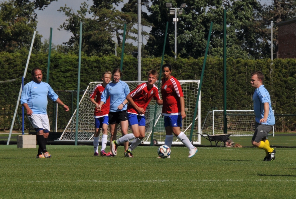 Village Camps International Summer Camp England 2024-07-27 https://www.villagecamps.com/journals_admin/images/1632-4365-WIL_0034.jpg